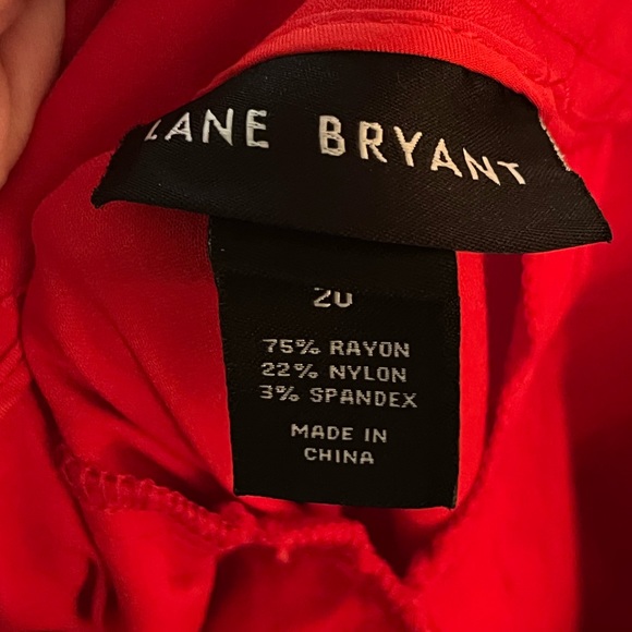 Lane Bryant Red Capri pants- 20W- New w/o Tags- Never worn! - Picture 4 of 5